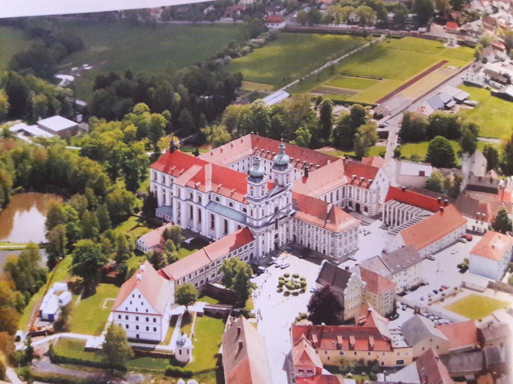 Hotel Zrenners Garni Waldsassen Zewnętrze zdjęcie